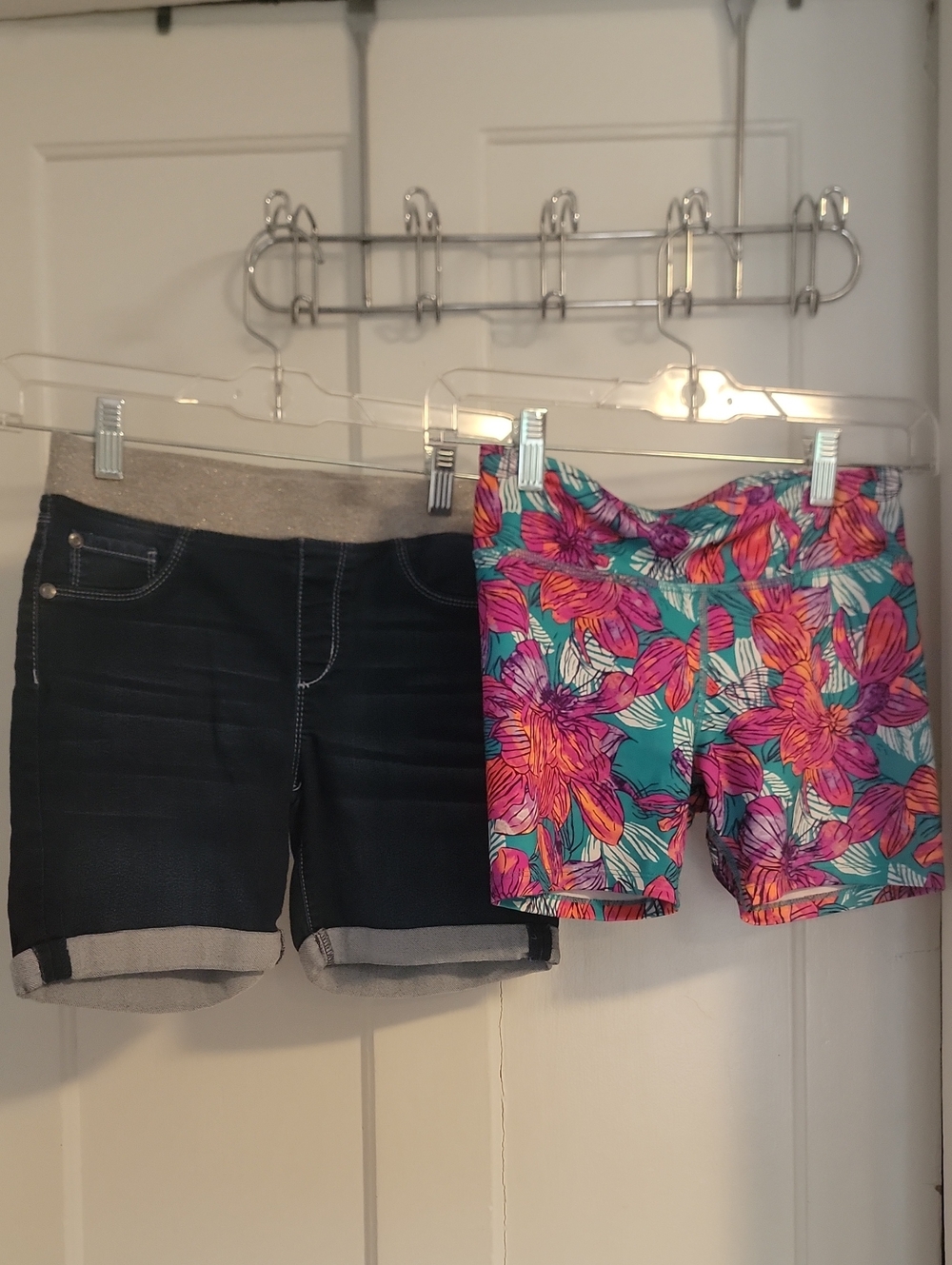 Old Navy Girls' Floral Active Shorts in Teal, Pink & Orange